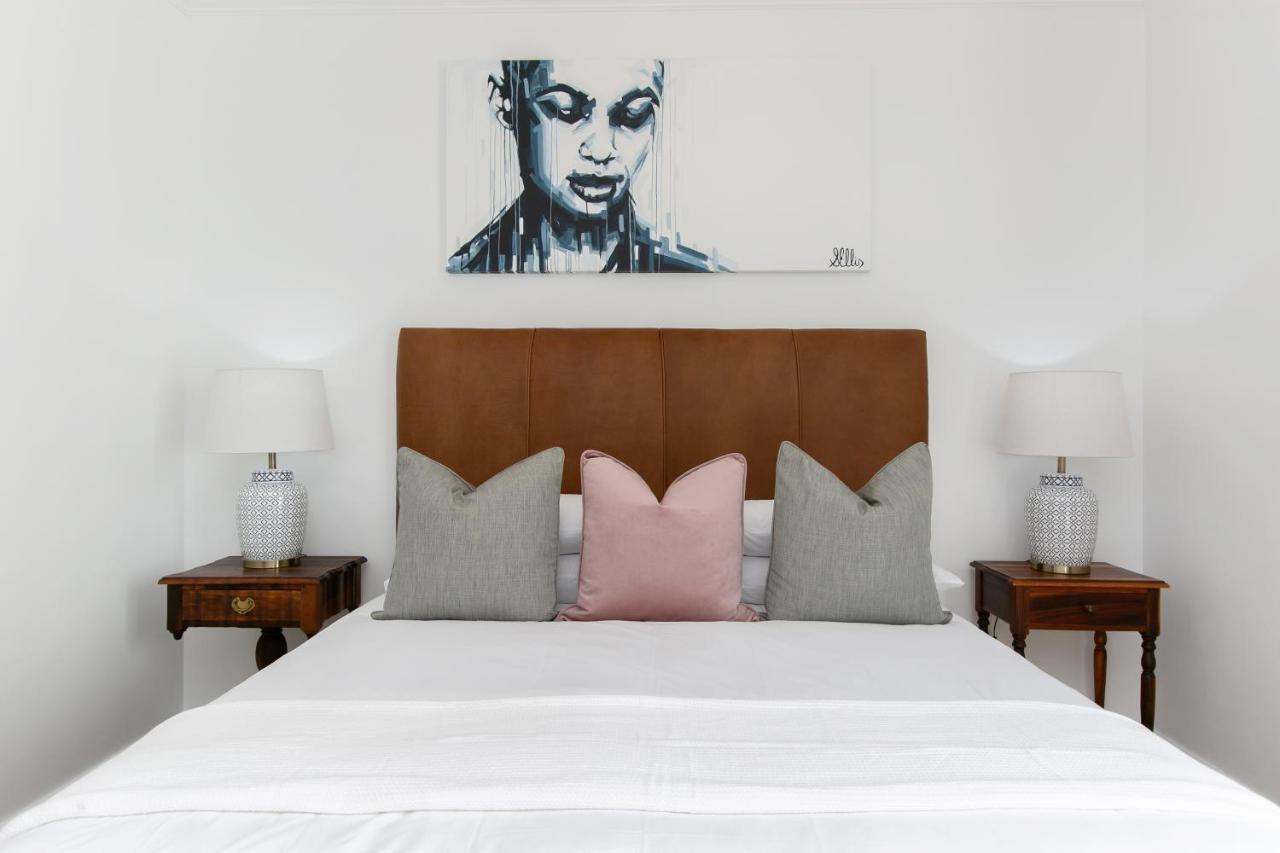 La Maison On Main Self-Catering Villa Paarl Kültér fotó