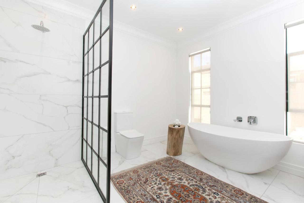 La Maison On Main Self-Catering Villa Paarl Kültér fotó